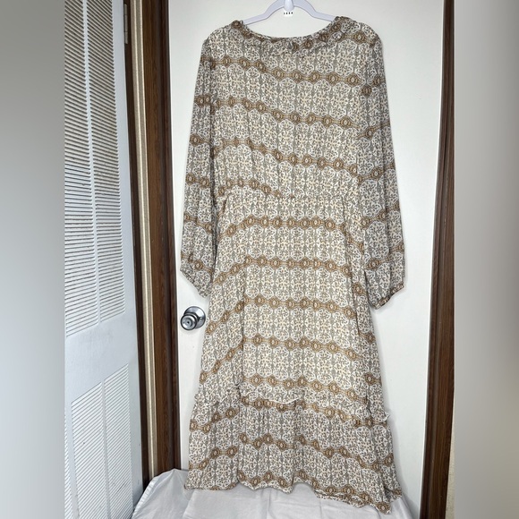 Hayden Brown Empire Waist Sundress with Bishop Sleeves Size 1XL - Picture 2 of 9